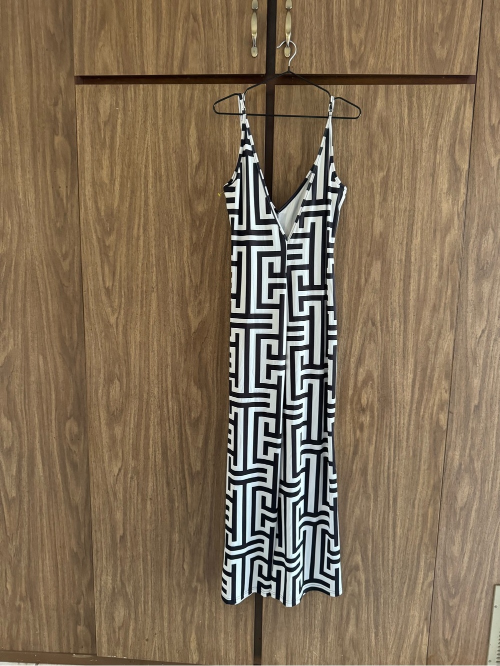Black & White Geometric V-Neck Spaghetti Strap, Wide Leg Jumpsuit